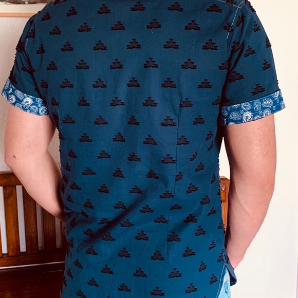 Won Woolf original button up - Picture 2 of 4